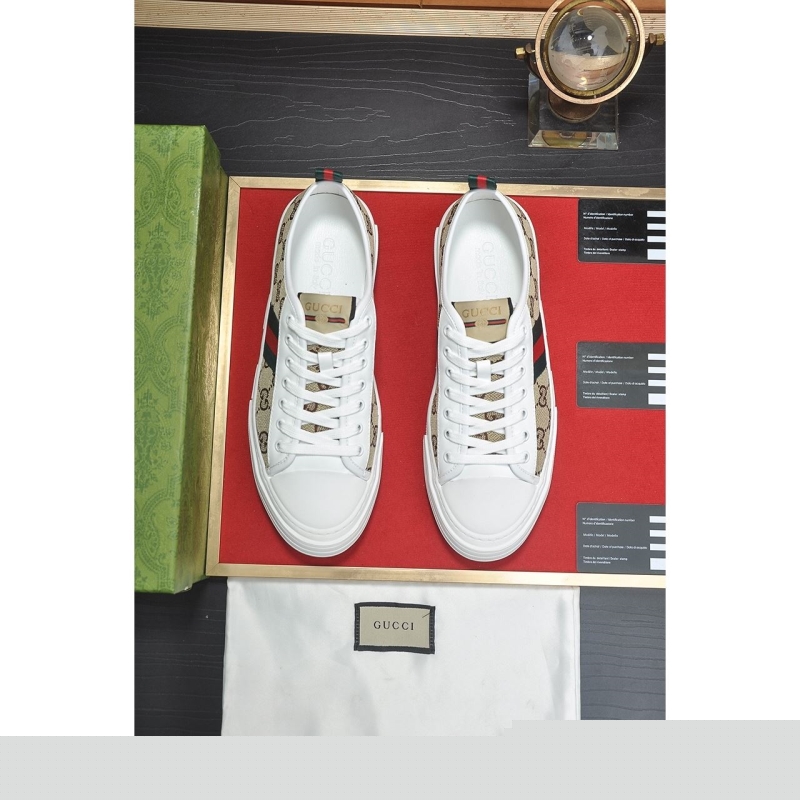 G*u*i casual shoes